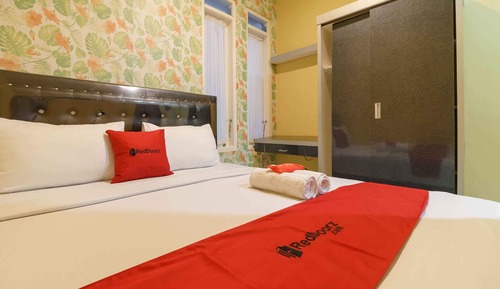 Chambre Double (Reddoorz)