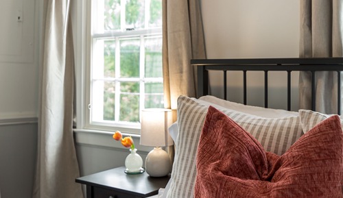 Chambre, 1 grand lit et 1 canapé-lit