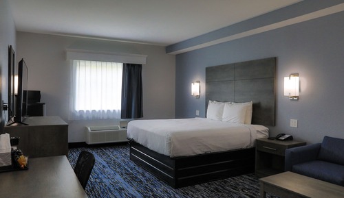 Chambre, 1 très grand lit, accessible aux personnes à mobilité réduite