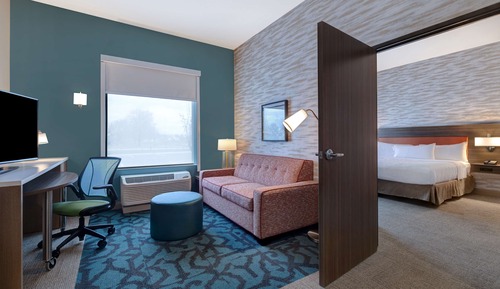 Studio, 1 très grand lit, accessible aux personnes à mobilité réduite (Roll-In Shower)