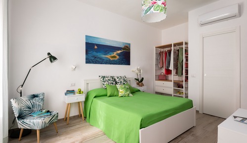 Suite Confort, 1 grand lit, salle de bains privée, rez-de-chaussée