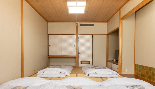 Chambre Tradition, non-fumeurs (Japanese Style, 2-5 pax)