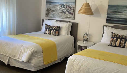 Chambre Standard, 2 lits doubles (206)