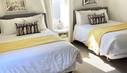 Chambre Standard, 2 lits doubles (207)