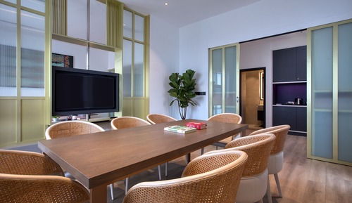 The Townhouse Xtra