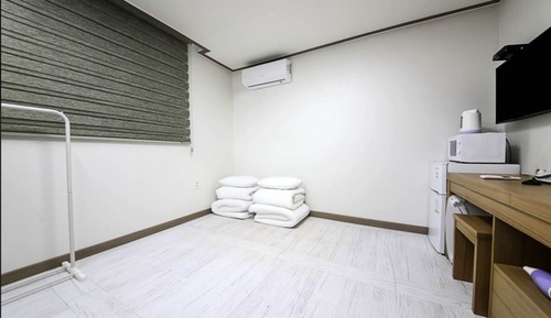 Chambre (Ondol Room)