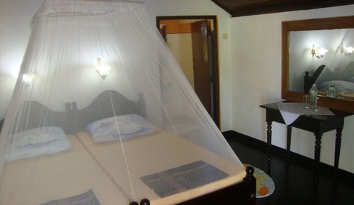 Chambre Classique Double ou avec lits jumeaux