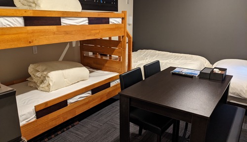 Chambre (Studio, 4)