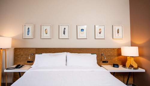 Chambre, 1 très grand lit