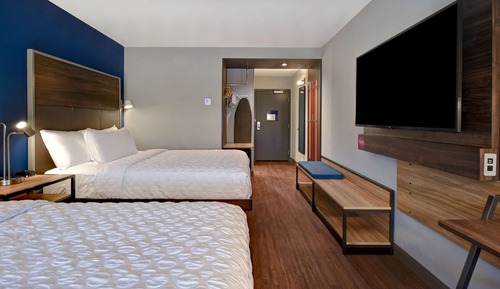 Chambre, 2 grands lits
