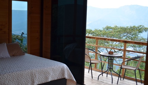 Cabane Standard, 1 grand lit, balcon, vue montagne