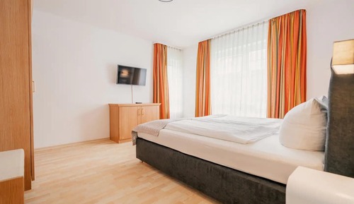 Appartement, 2 chambres, dans les dépendances