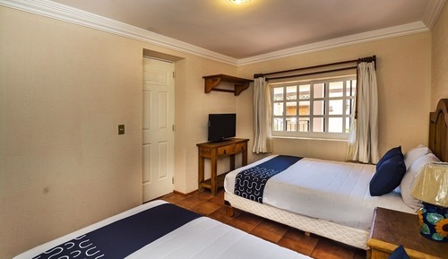 Chambre Triple Standard (1 Double Bed)