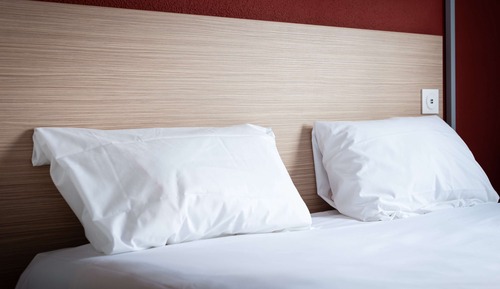 Chambre, 3 lits une place