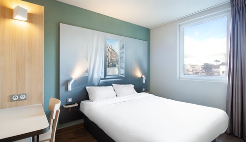 Chambre Double, accessible aux personnes à mobilité réduite, non-fumeurs