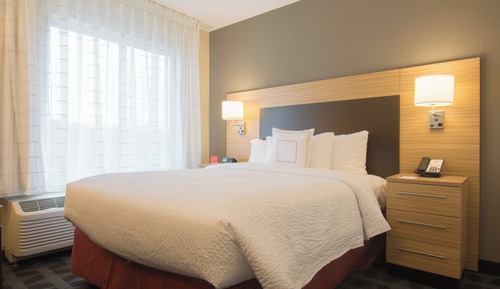 Suite, 1 chambre (Mobility/Hearing Access, Roll-In Shwr)
