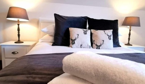Chambre Double (Room 5 No pets)