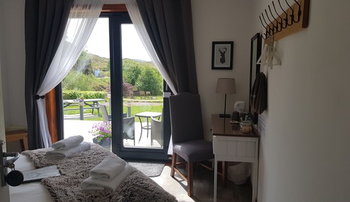 Chambre Double (Room 1 No pets)