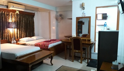 Chambre Supérieure, balcon