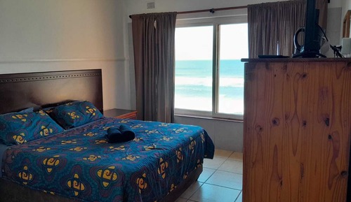 Chambre Double, 1 lit double, vue mer