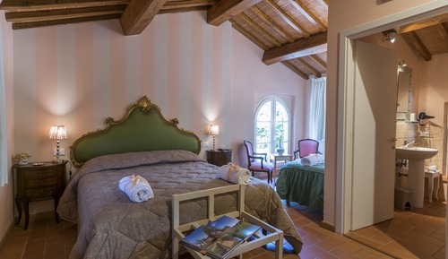 Chambre Double (with extra bed)