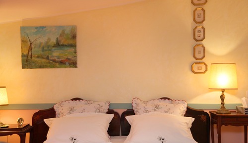 Chambre Double (Olive)