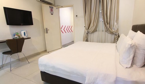 Suite, pas de fenêtre (Motel)