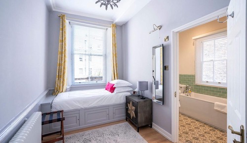 Chambre Familiale