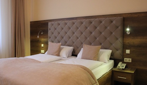 Chambre Double, 1 très grand lit, non-fumeurs