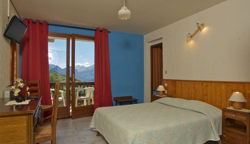 Chambre Simple Confort, 1 lit double, non-fumeurs, vue montagne