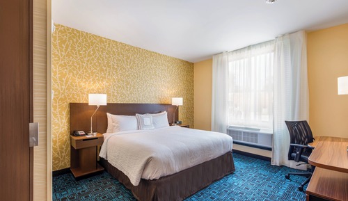 Chambre, 1 très grand lit, non-fumeurs (Hearing Accessible)