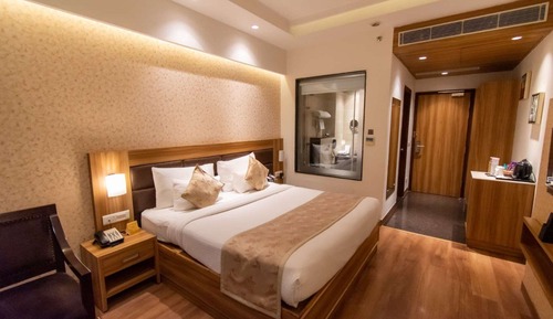 Chambre Deluxe, 1 lit double, accessible aux personnes à mobilité réduite
