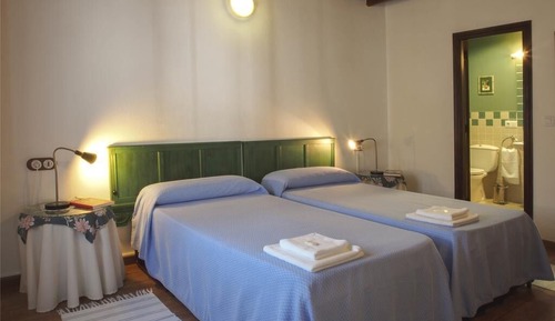 Chambre Double, 2 lits une place, salle de bains privée