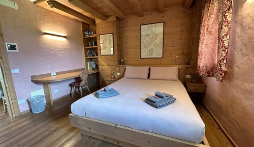 Chambre Double Deluxe, 1 très grand lit, vue vallée (three)