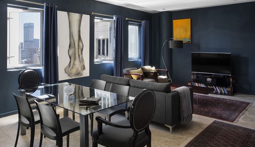 Studio Luxe, 1 grand lit, salle de bains attenante, vue ville