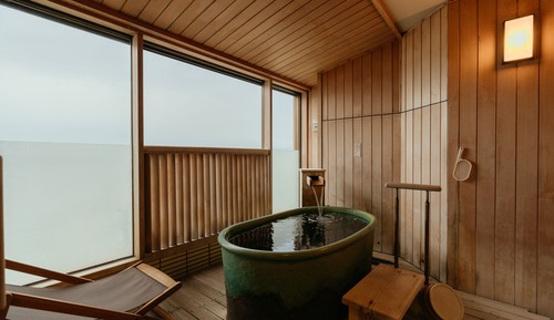 Chambre Deluxe, fumeurs (JP-Wstrn Style, w/Open Air Hot Spring)
