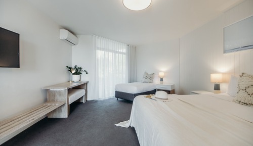 Chambre Triple Classique, vue jardin