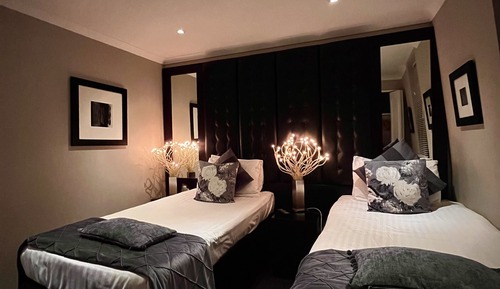 Penthouse Luxe, 3 chambres (Apartment )