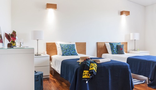 Chambre avec lits jumeaux