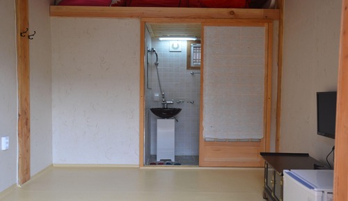 Chambre (Summer, Autumn, Winter, Solnim)