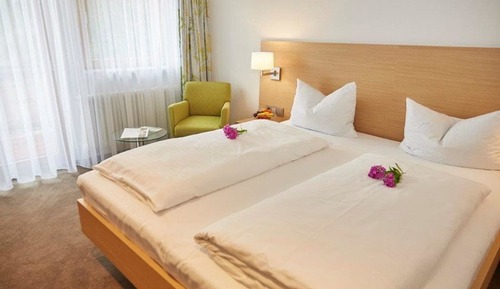 Chambre Double (Hirsch)