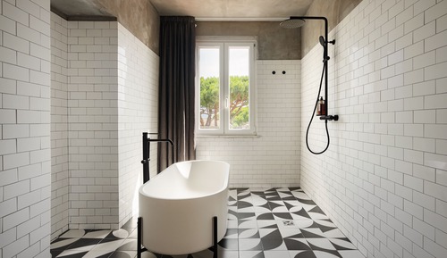 Suite, baignoire