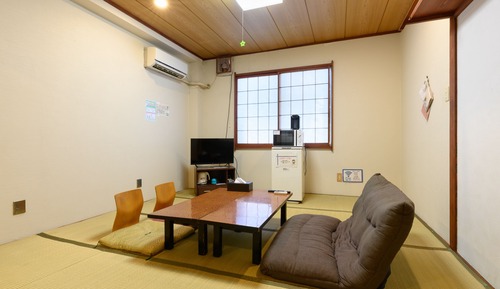 Chambre Quadruple Tradition, non-fumeurs (Japanese, Shared Washroom)