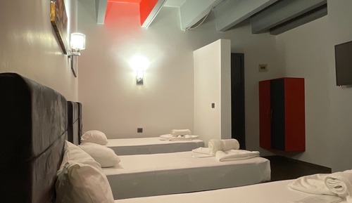 Chambre Triple Standard, 3 lits une place