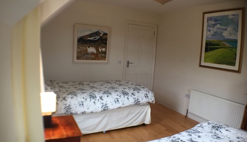 Chambre Supérieure avec lits jumeaux, salle de bains privée, vue montagne