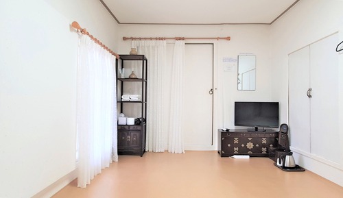 Chambre Simple Tradition, 1 chambre (Middle Room)