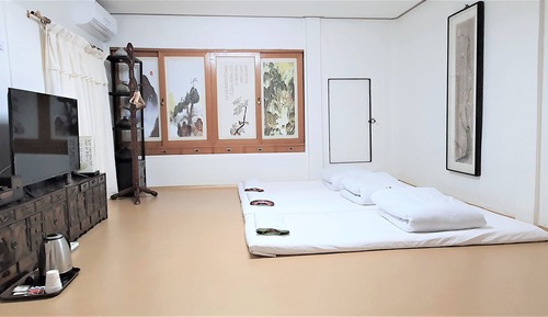Chambre Simple Tradition (Large sarangbang)