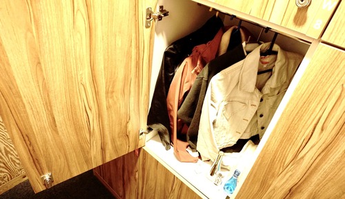 Chambre Simple (Capsule)
