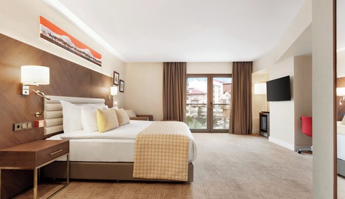 Chambre, 1 très grand lit, non-fumeurs