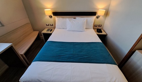 Chambre Standard, 1 grand lit, salle de bains privée